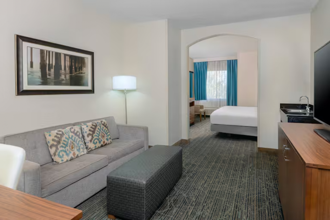DoubleTree by Hilton West Palm Beach Airport 4/38