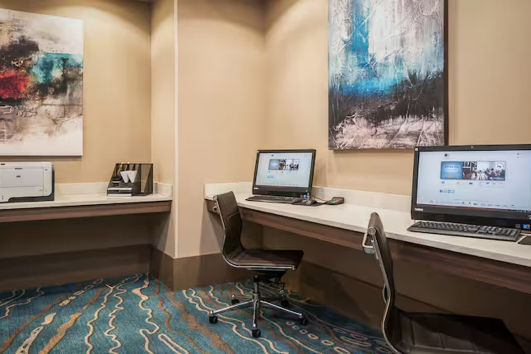 DoubleTree by Hilton West Palm Beach Airport 14/38