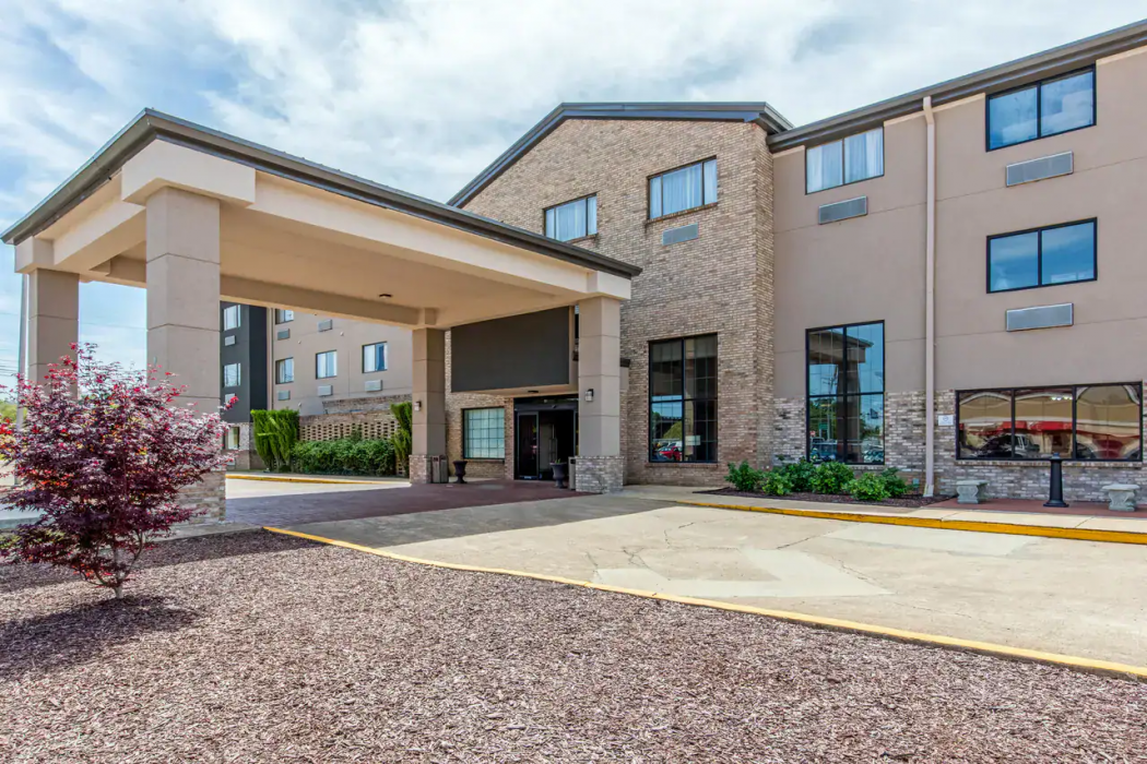 Comfort Inn and Suites McComb MS 2/19