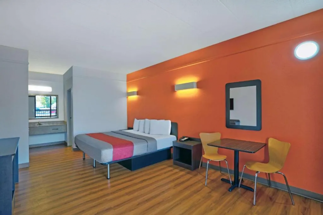 Motel6 Seaford, DE 11/66