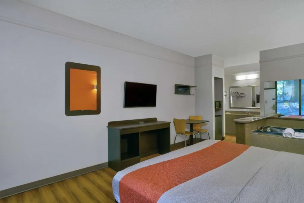 Motel6 Seaford, DE 18/66