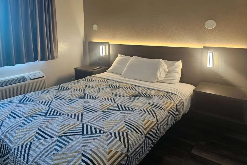 Motel6 Sinton, TX 9/51