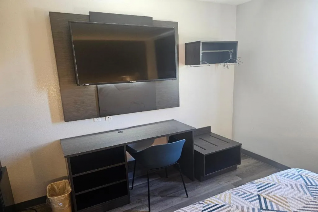 Motel6 Sinton, TX 11/51