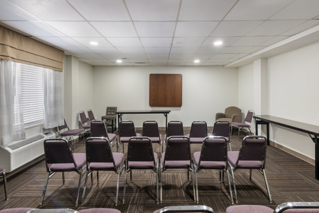 Sleep Inn and Suites Chesapeake - Portsmouth 15/32