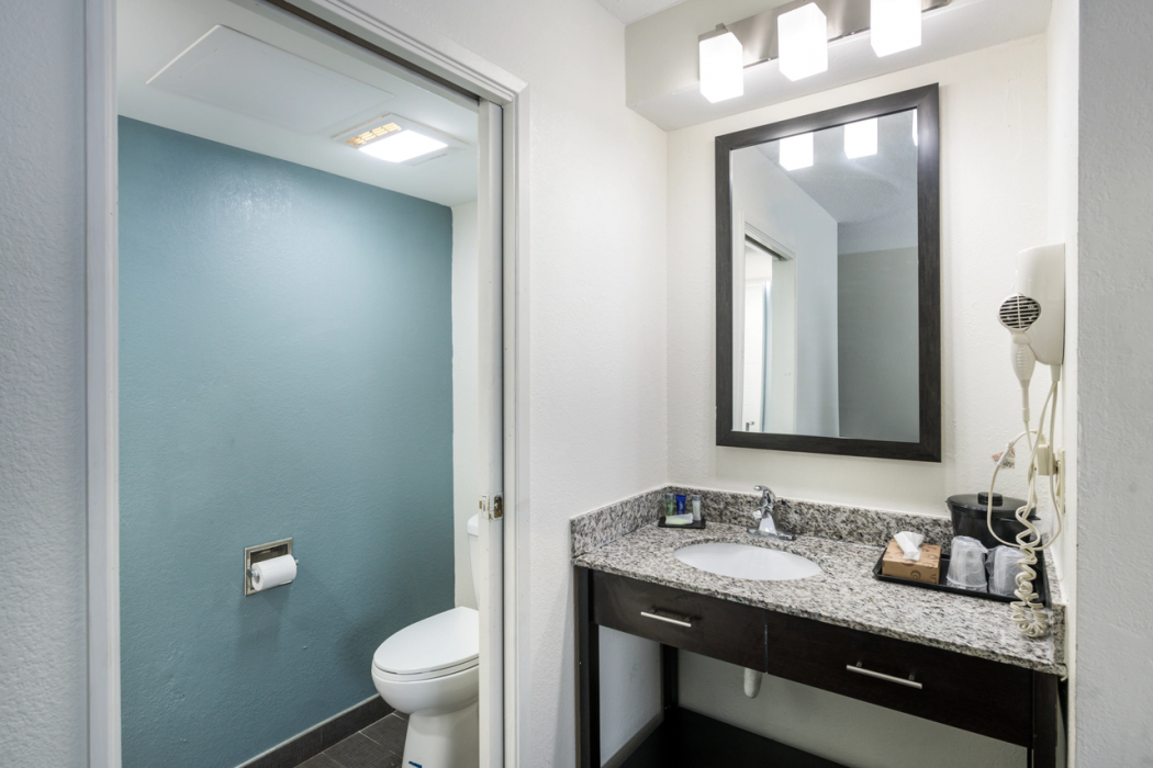 Sleep Inn and Suites Chesapeake - Portsmouth 13/32