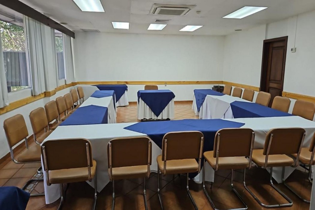 Novo Hotel & Suite 21/59