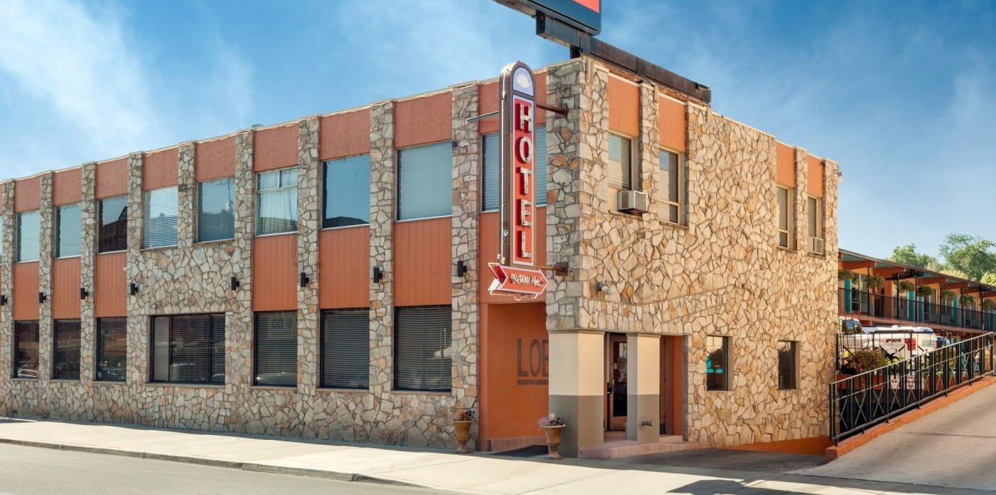 The Hotel Pendleton, Trademark Collection by Wyndham 4/82