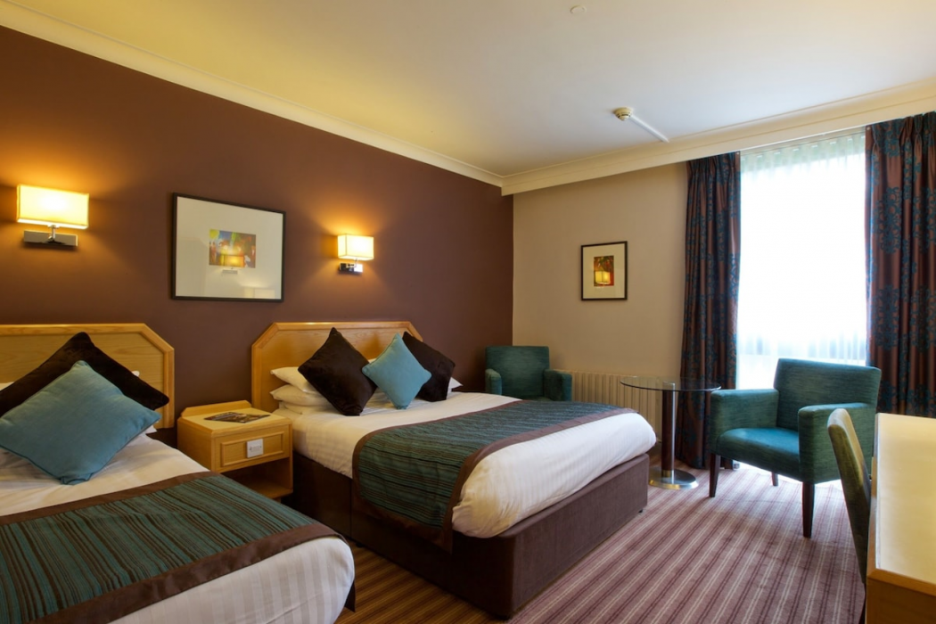 Stourport Manor Hotel 6/30