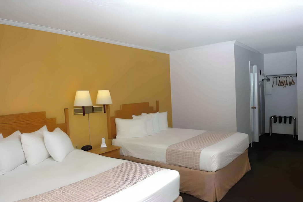 Comfort Inn & Suites Livingston, MT 15/51