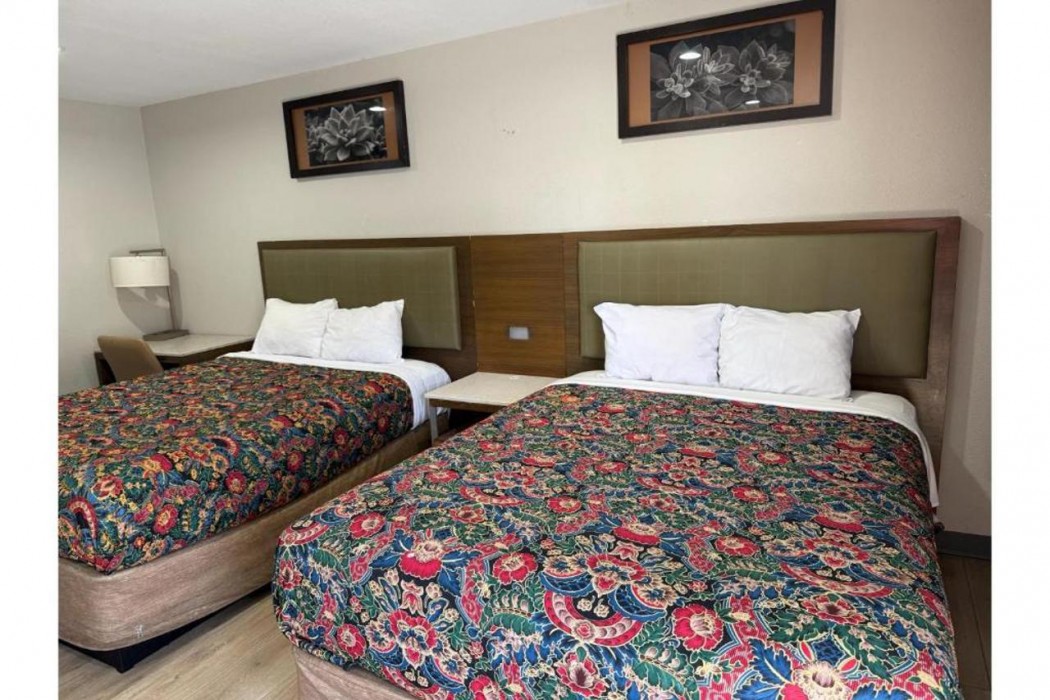 Big 7 Motel 14/34