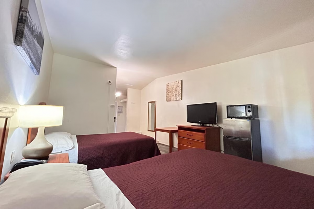 Carquinez Inn Vallejo I 80 Near Napa Valley 15/27