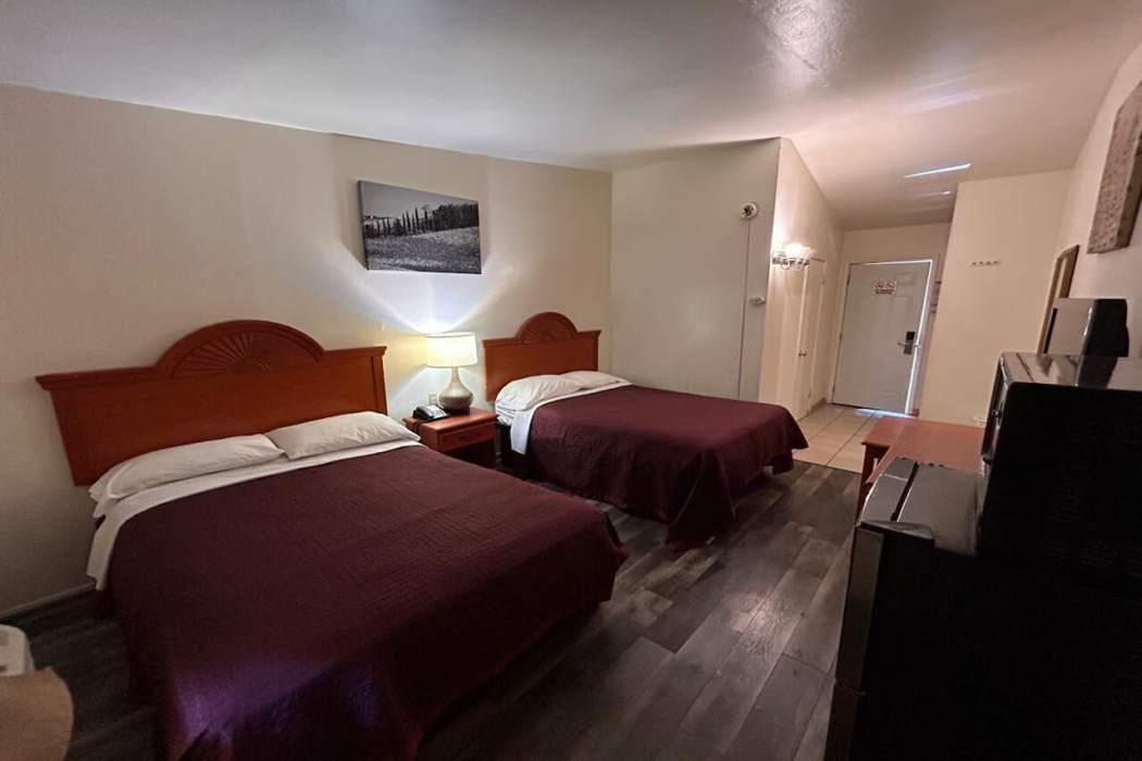 Carquinez Inn Vallejo I 80 Near Napa Valley 12/27