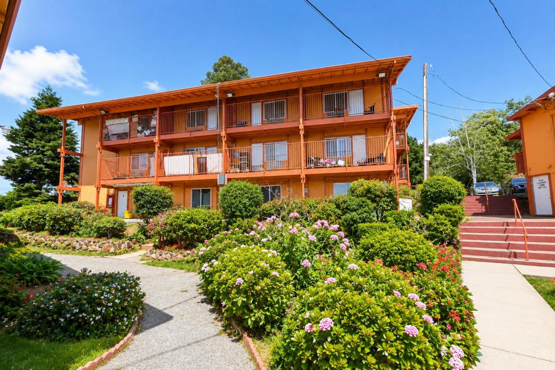 Carquinez Inn Vallejo I 80 Near Napa Valley in VALLEJO - CA
