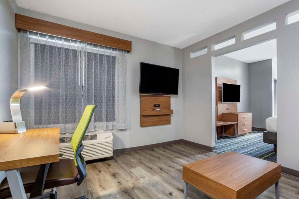 Quality Inn & Suites Livermore Wine Country 8/36
