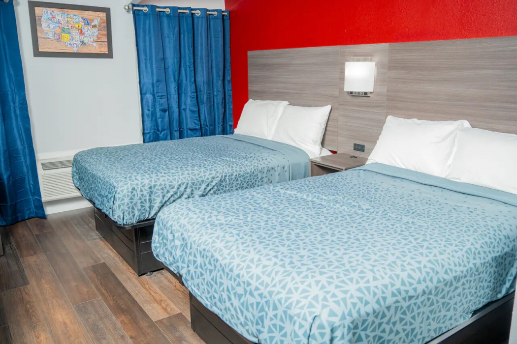 Econo Lodge Clarks Summit - Scranton 10/22