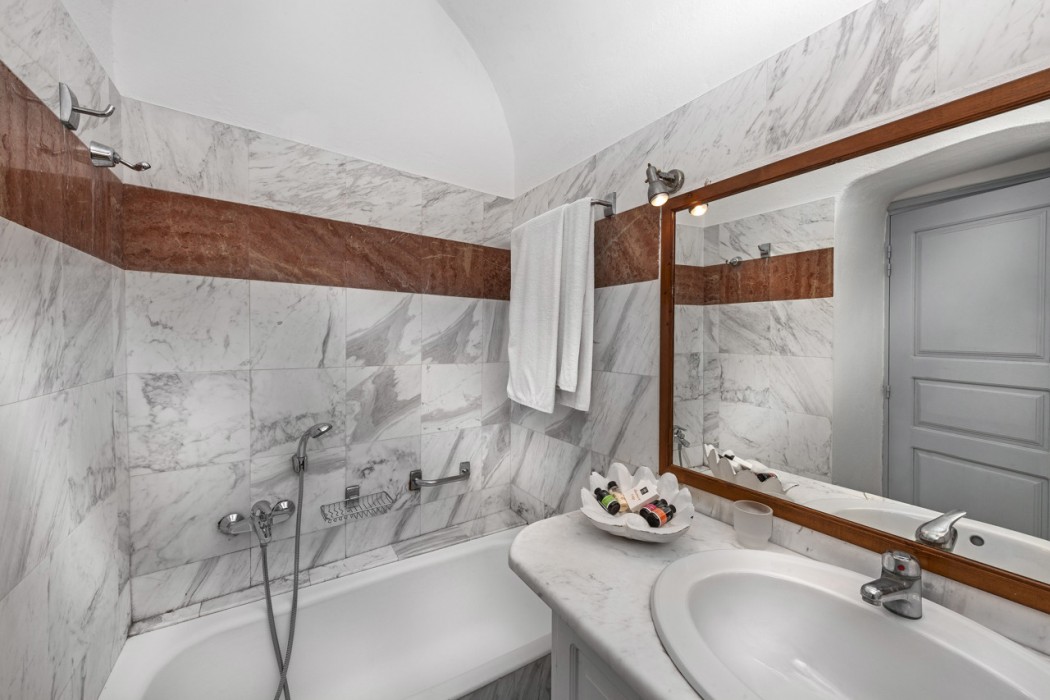 Aigialos Niche Residences & Suites 35/54