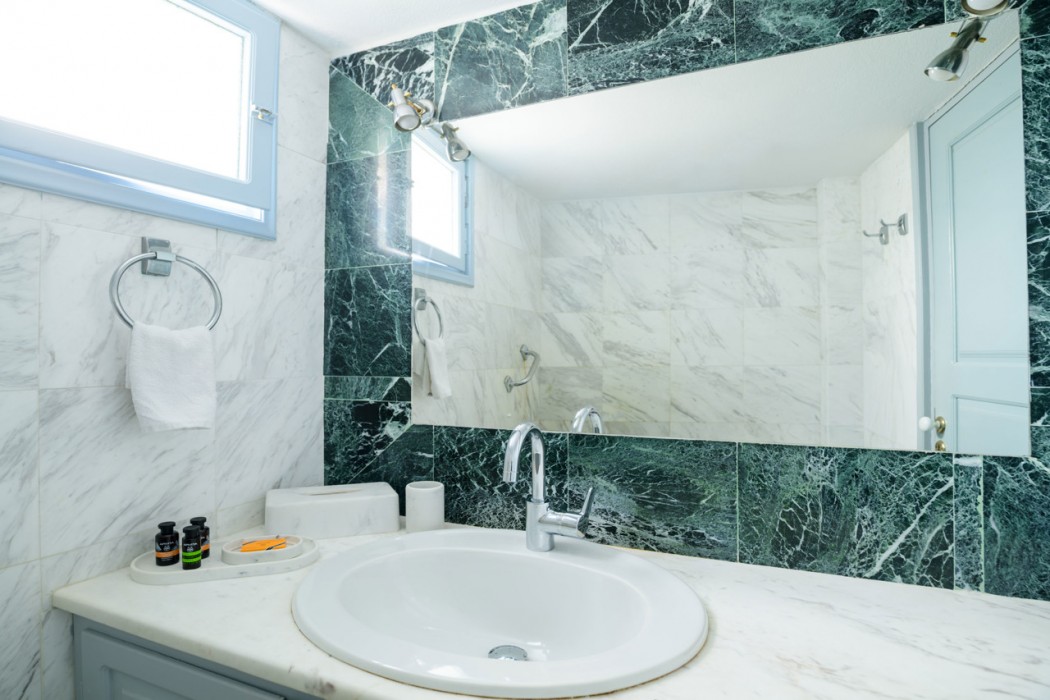 Aigialos Niche Residences & Suites 30/54