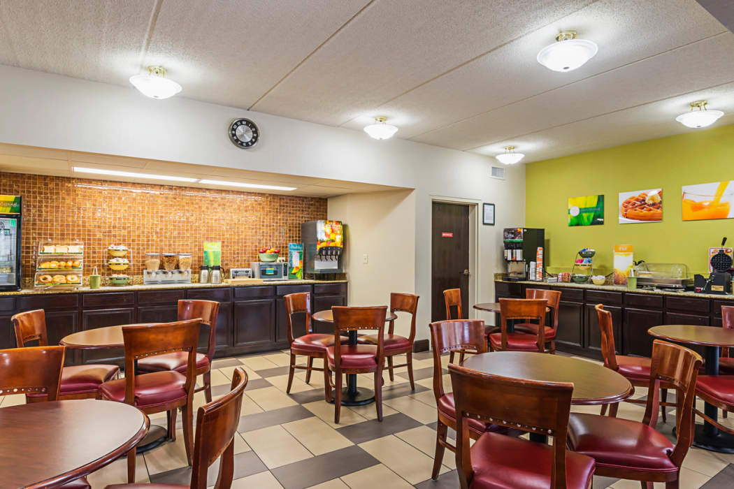Quality Inn Airport - Southeast 14/20