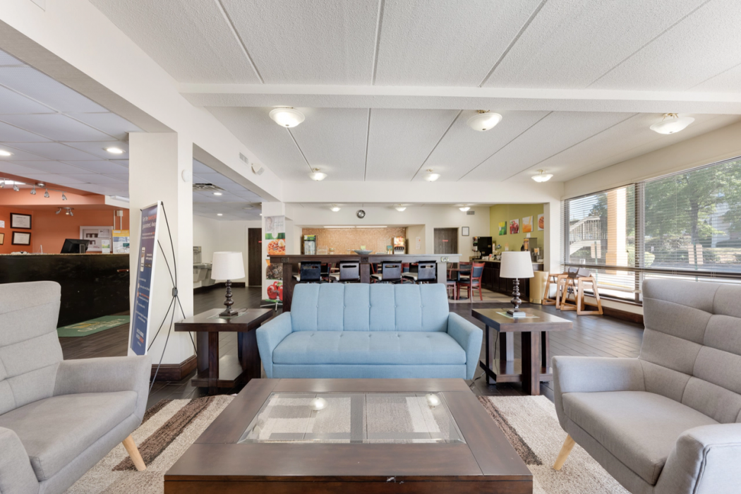 Quality Inn Airport - Southeast 3/20