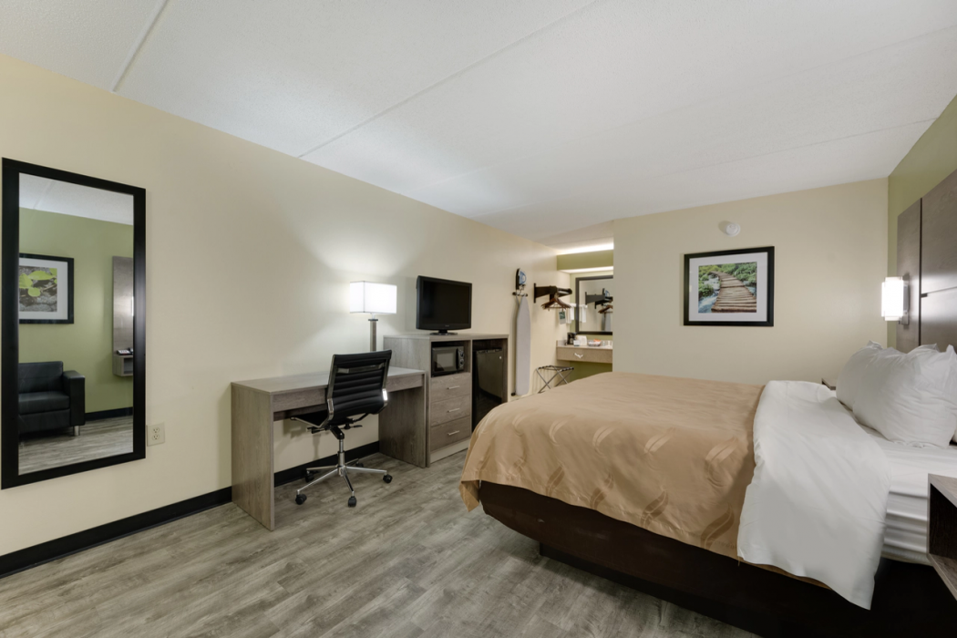 Quality Inn Airport - Southeast 8/20