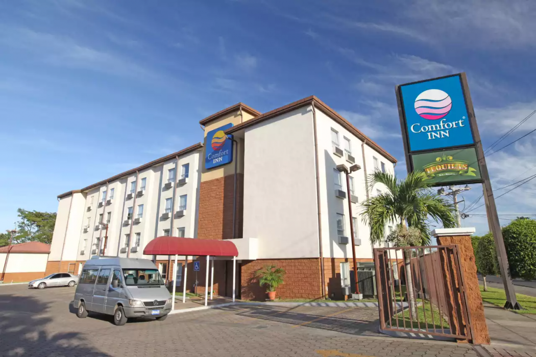 Comfort Inn Real San Miguel 1/24
