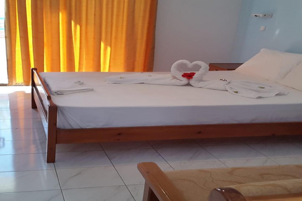 Garden Hotel 4/10