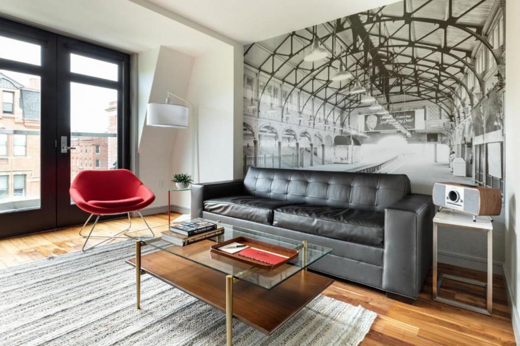The Revolution Hotel 40/64