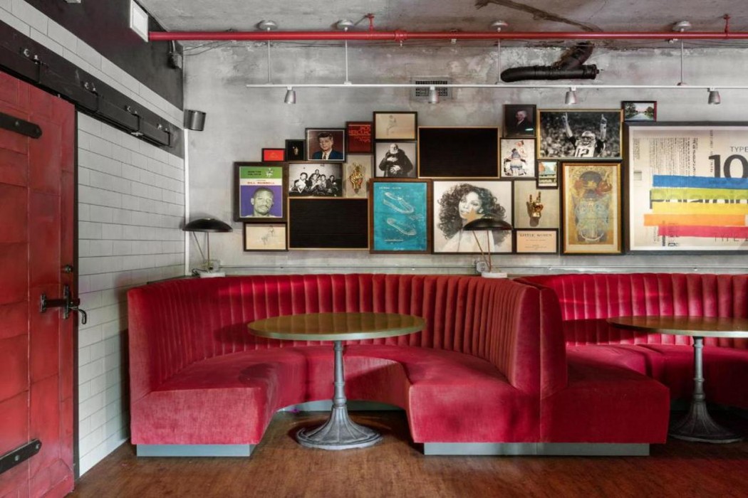 The Revolution Hotel 48/64