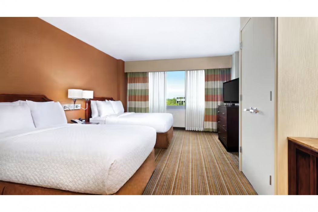 Embassy Suites By Hilton Parsippany 17/55