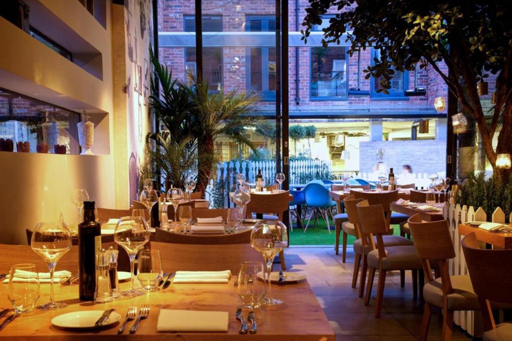 Oddfellows Chester Hotel & Apartments 8/22