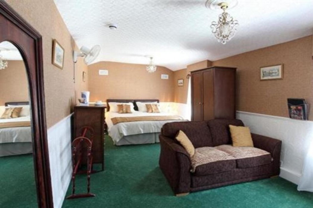 The Shrewsbury Guest House 22/34