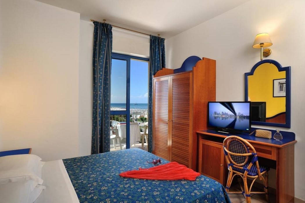 Hotel Ascot 28/56
