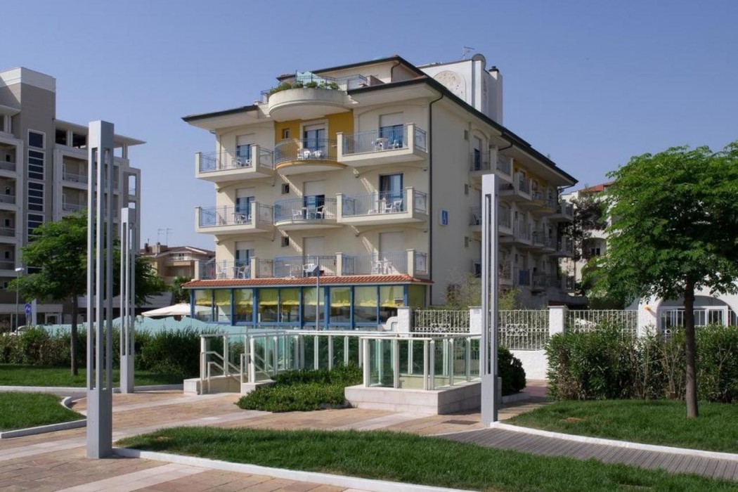 Hotel Ascot 23/56