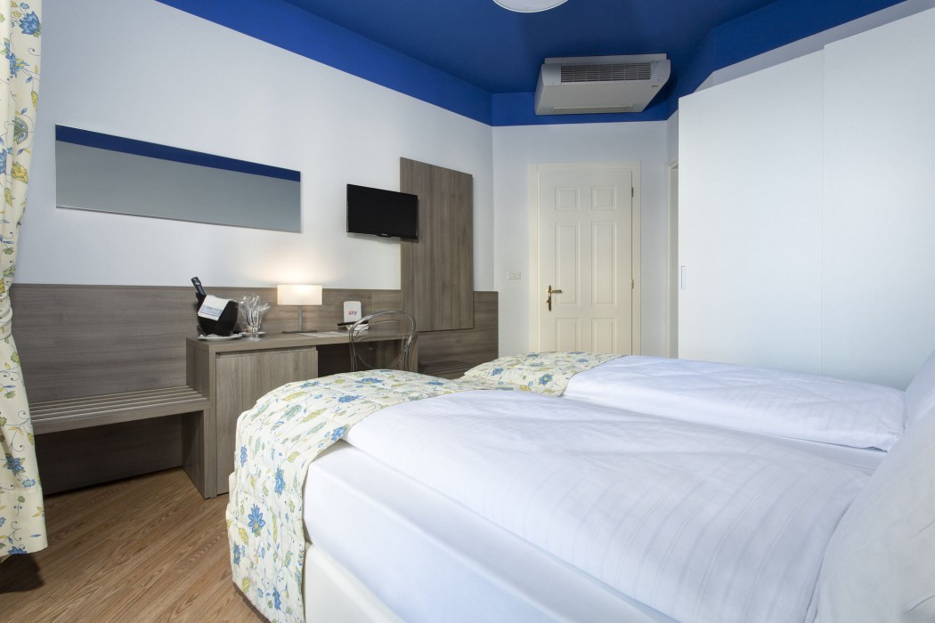 Hotel Cavalieri Palace 23/90