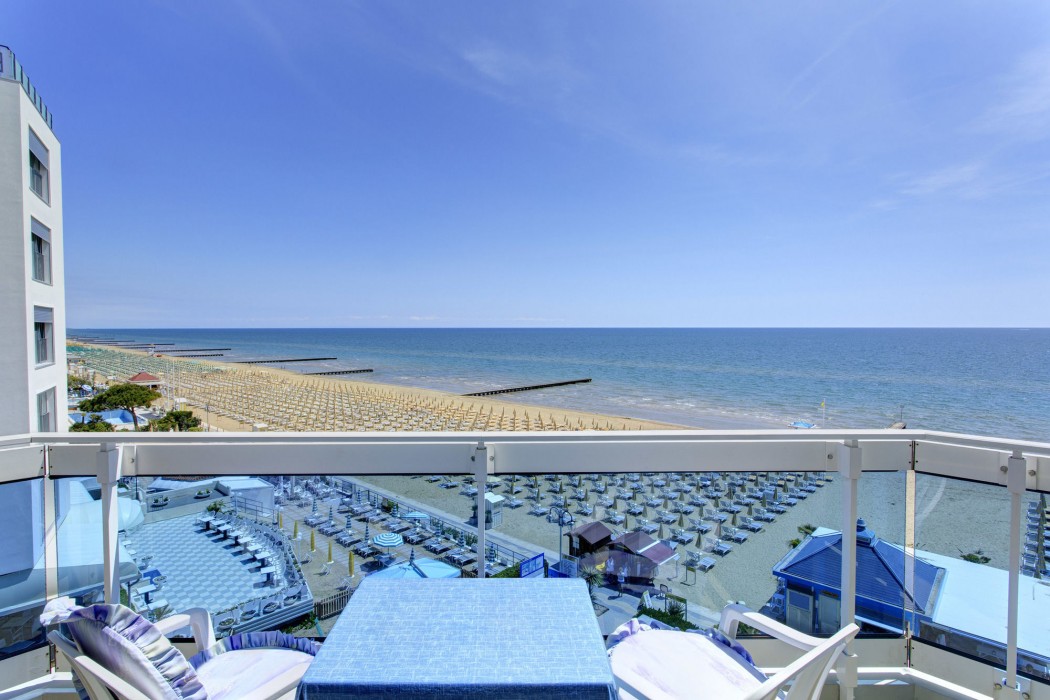 Hotel Cavalieri Palace 42/90