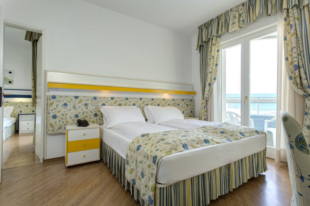 Hotel Cavalieri Palace 41/90