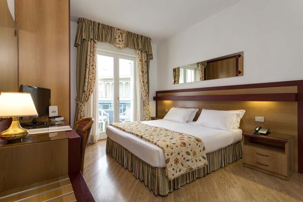 Hotel Cavalieri Palace 28/90