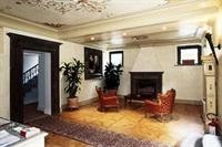 Hotel Aventino 56/84