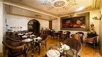 Hotel Aventino 63/84
