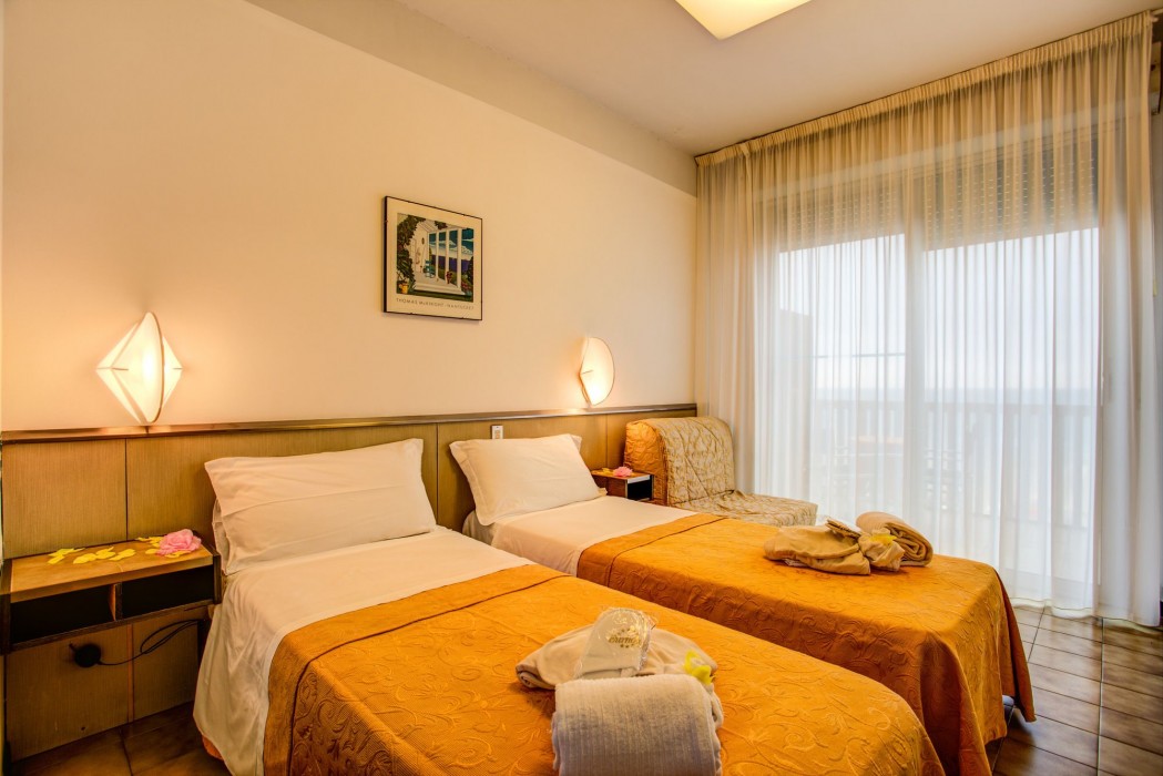 Eurhotel 9/56