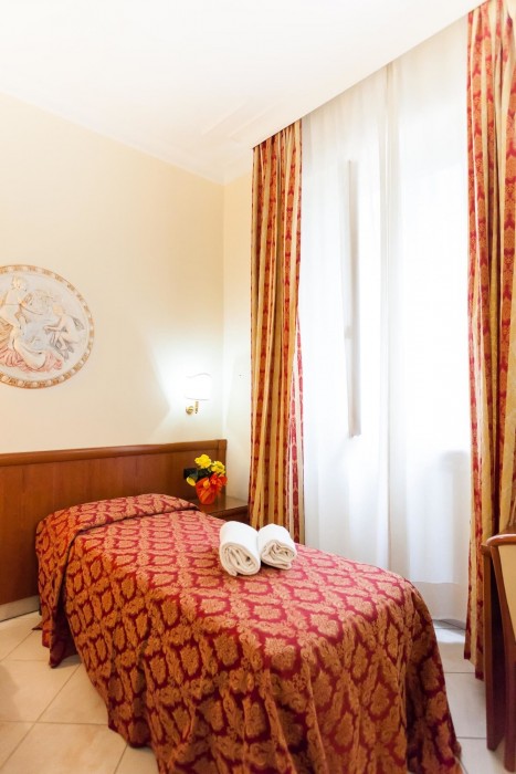 Hotel Halifax 14/48