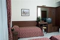 Hotel Halifax 27/48