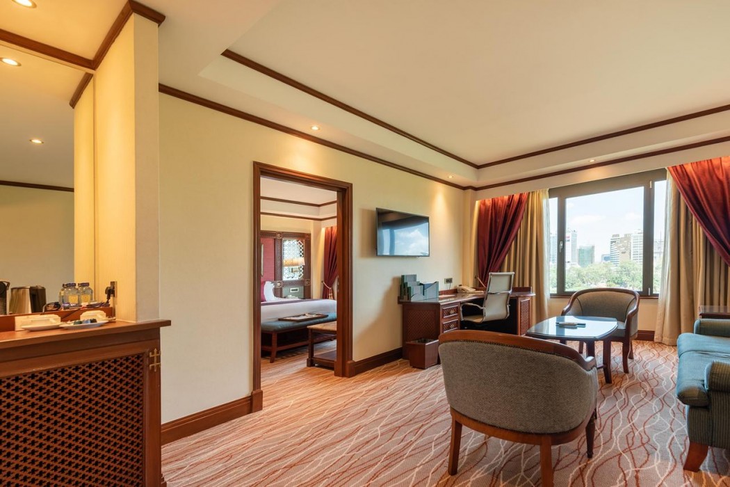 Nairobi Serena Hotel 14/82