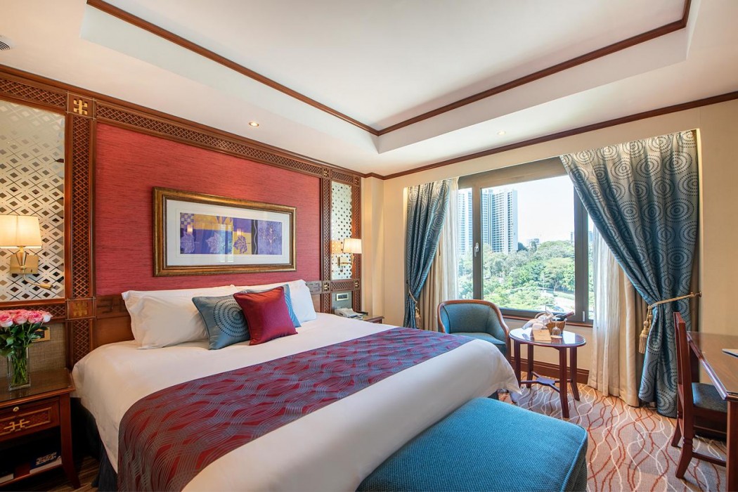 Nairobi Serena Hotel 16/82