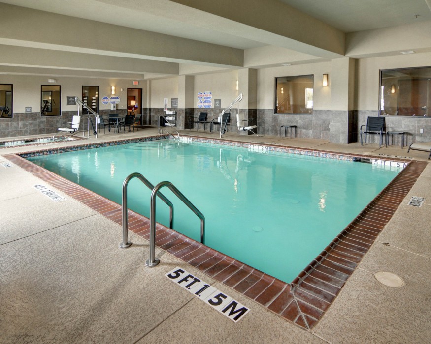 Comfort Suites Near Northeast Mall 20/24