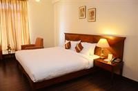 The Gold Palace &amp; Resorts 30/65