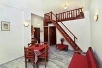Rhapsody Traditional Apartments 18/60