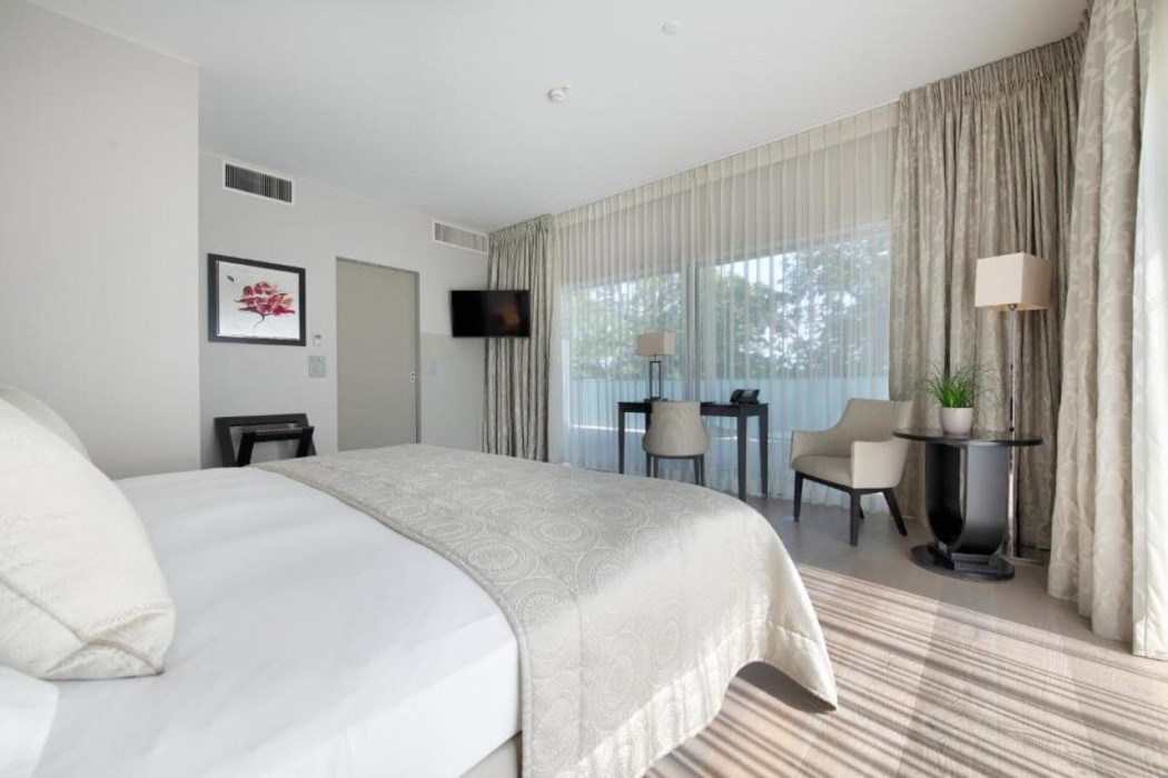 Hostellerie Le Petit Manoir 10/54