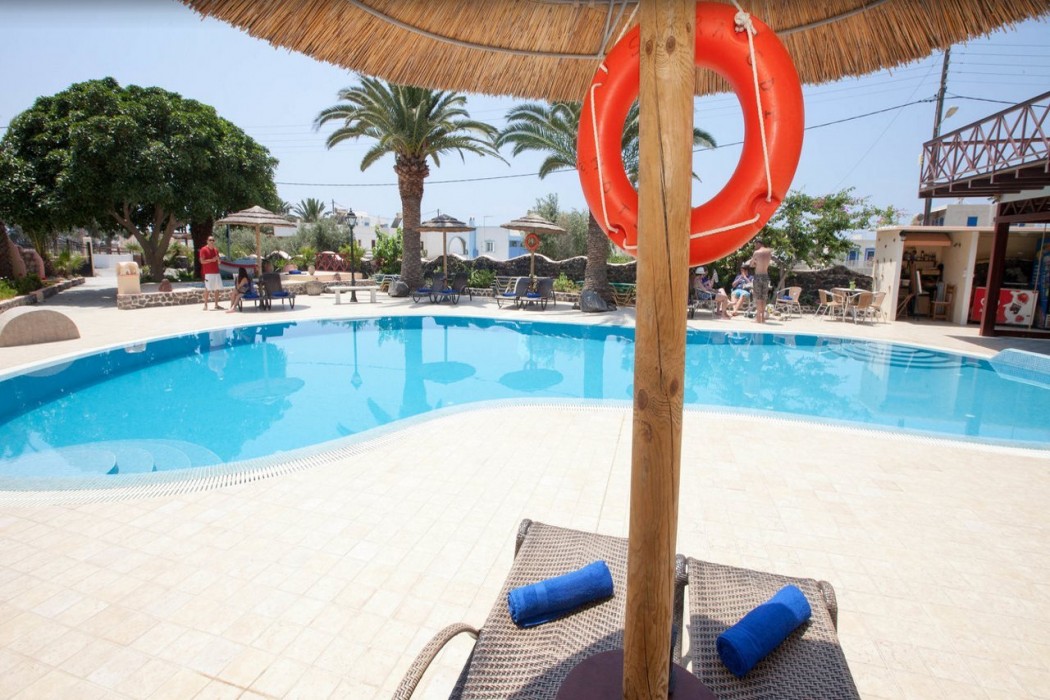 Smaragdi Hotel 34/69