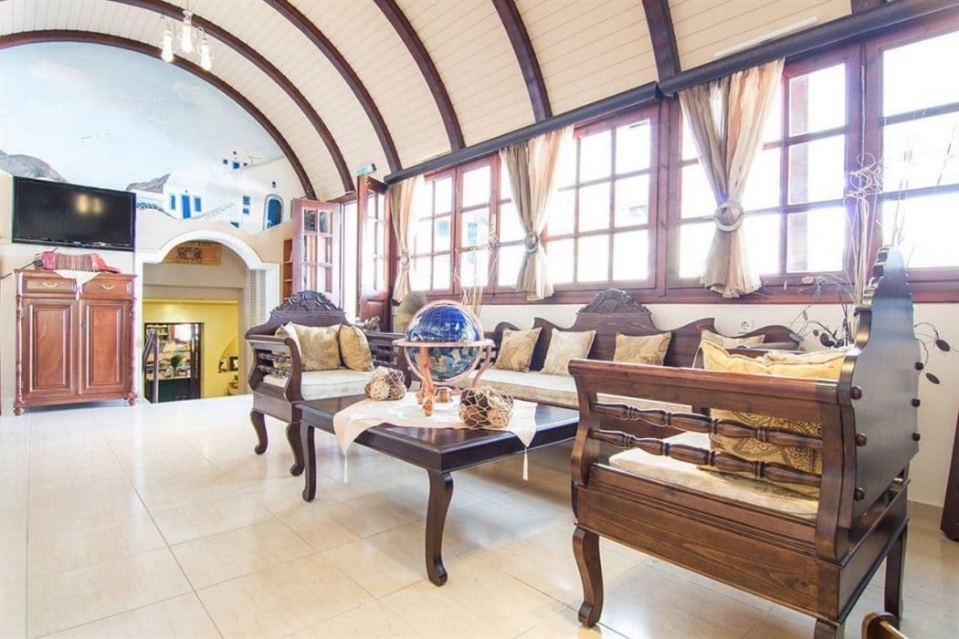 Smaragdi Hotel 29/69